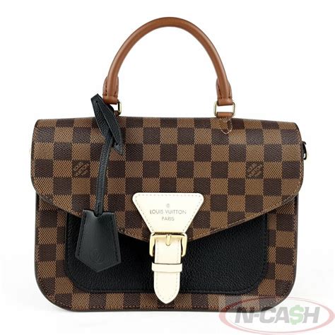 Review: Louis Vuitton Beaumarchais 